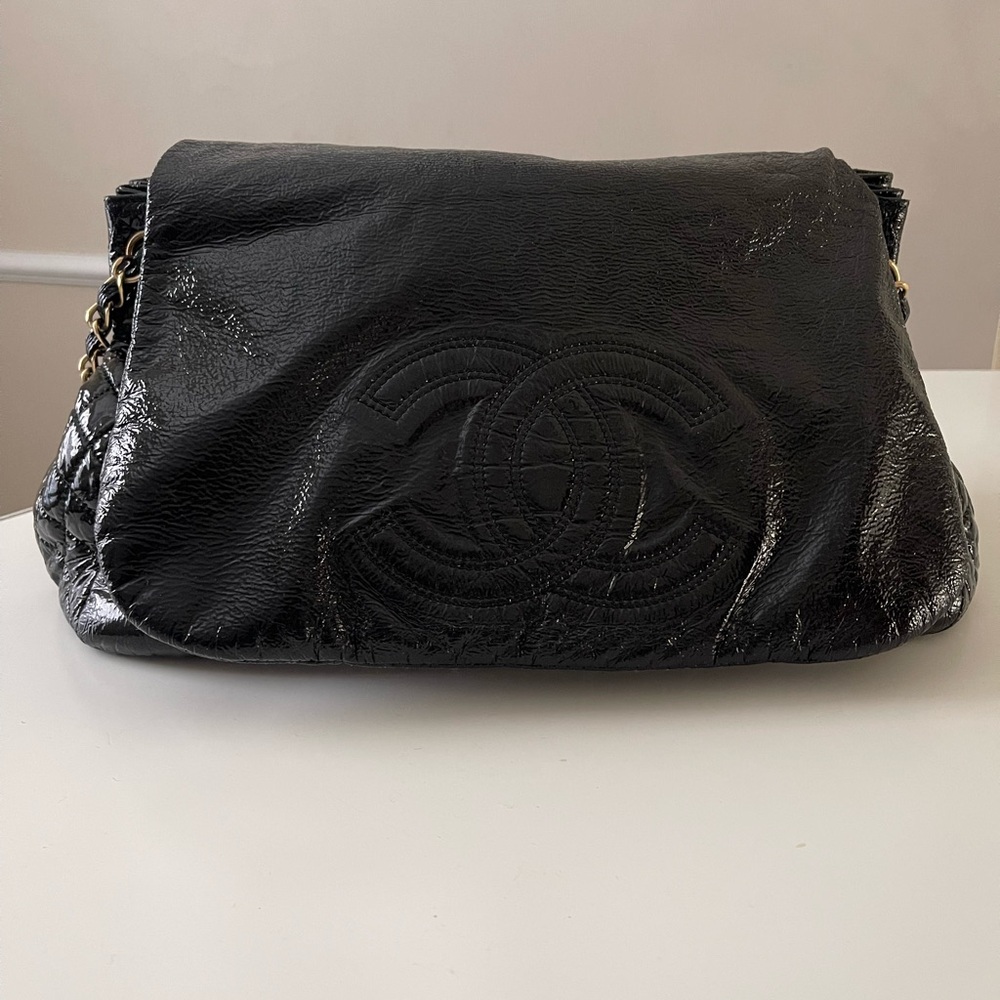 Chanel Rock and Chain Flap Bag
$1,100.00